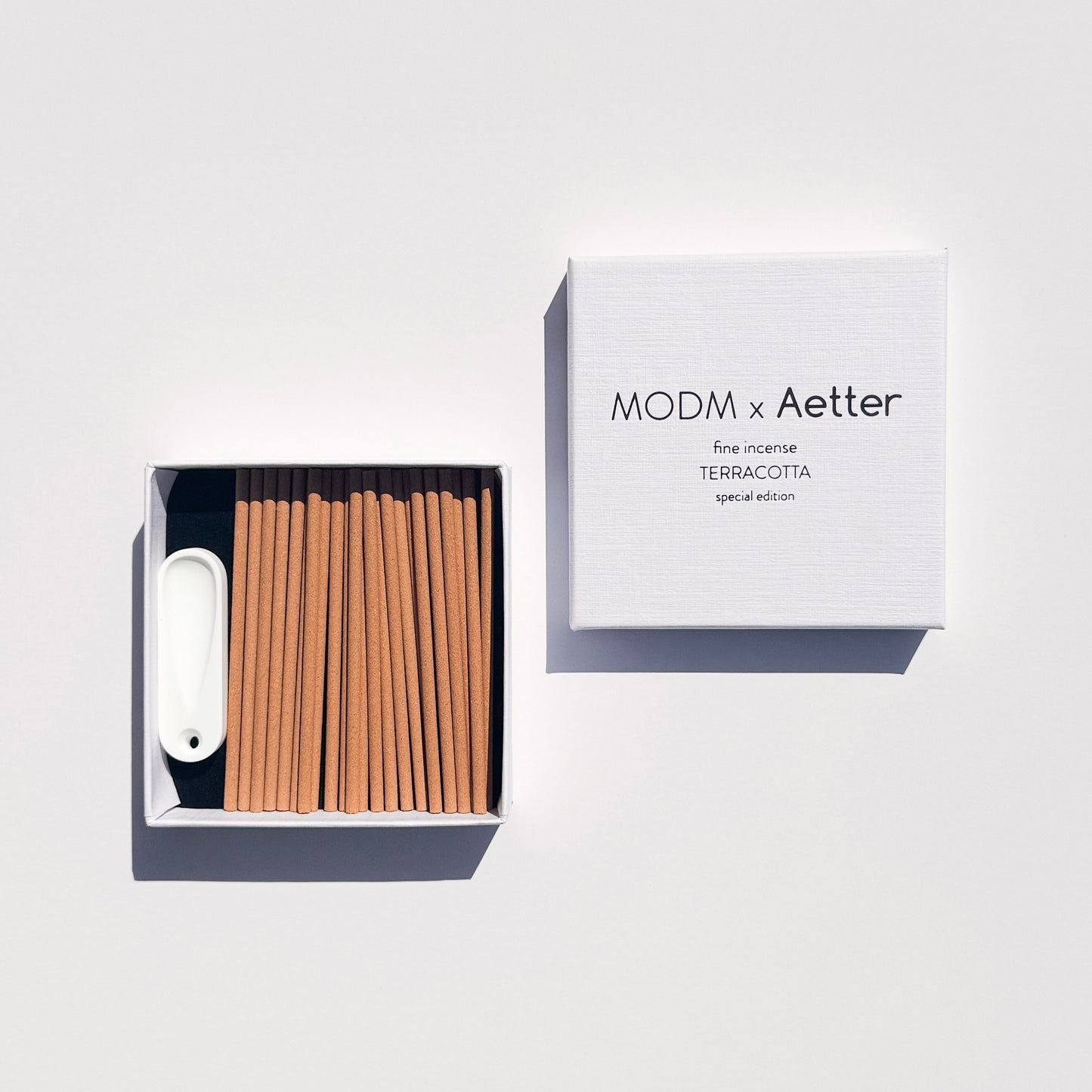 TERRACOTTA with holder
